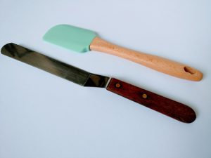 Essential Baking Tools for Beginner Bakers - Spatula